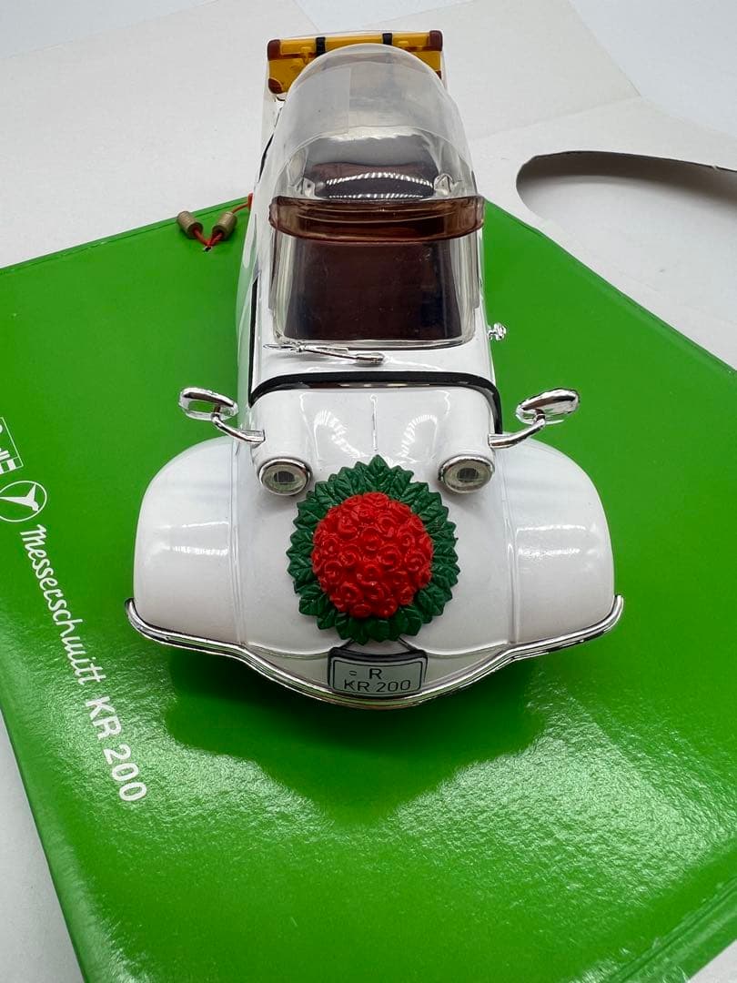 ミニカー No281 Revell Messerschmitt KR200 Wedding