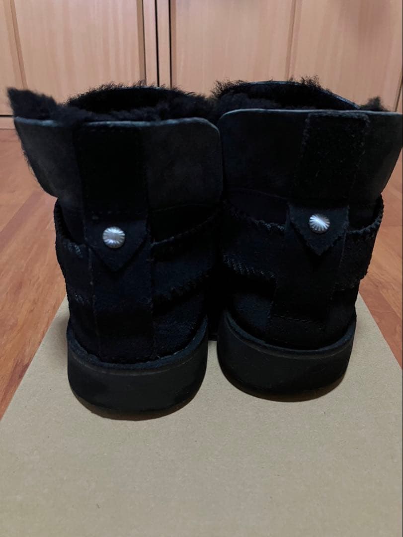 四日間限定‼️UGG 黒 ムートンブーツ マッケイ Mckay