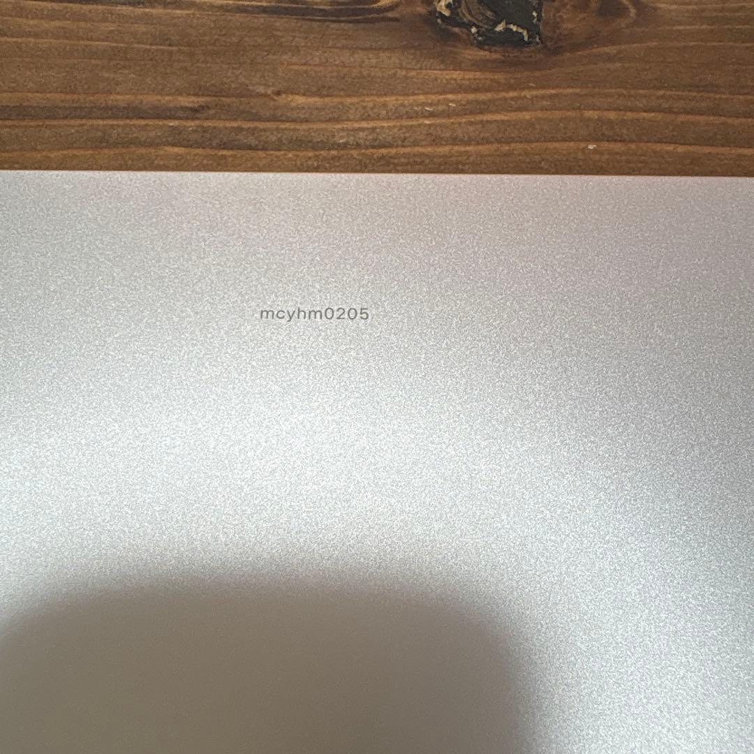 Lucy　Apple iPad A16 シルバー 128GB