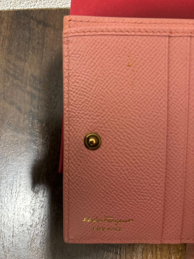【新品】 Ferragamo フェラガモ 財布 ガンチーニ ピンク