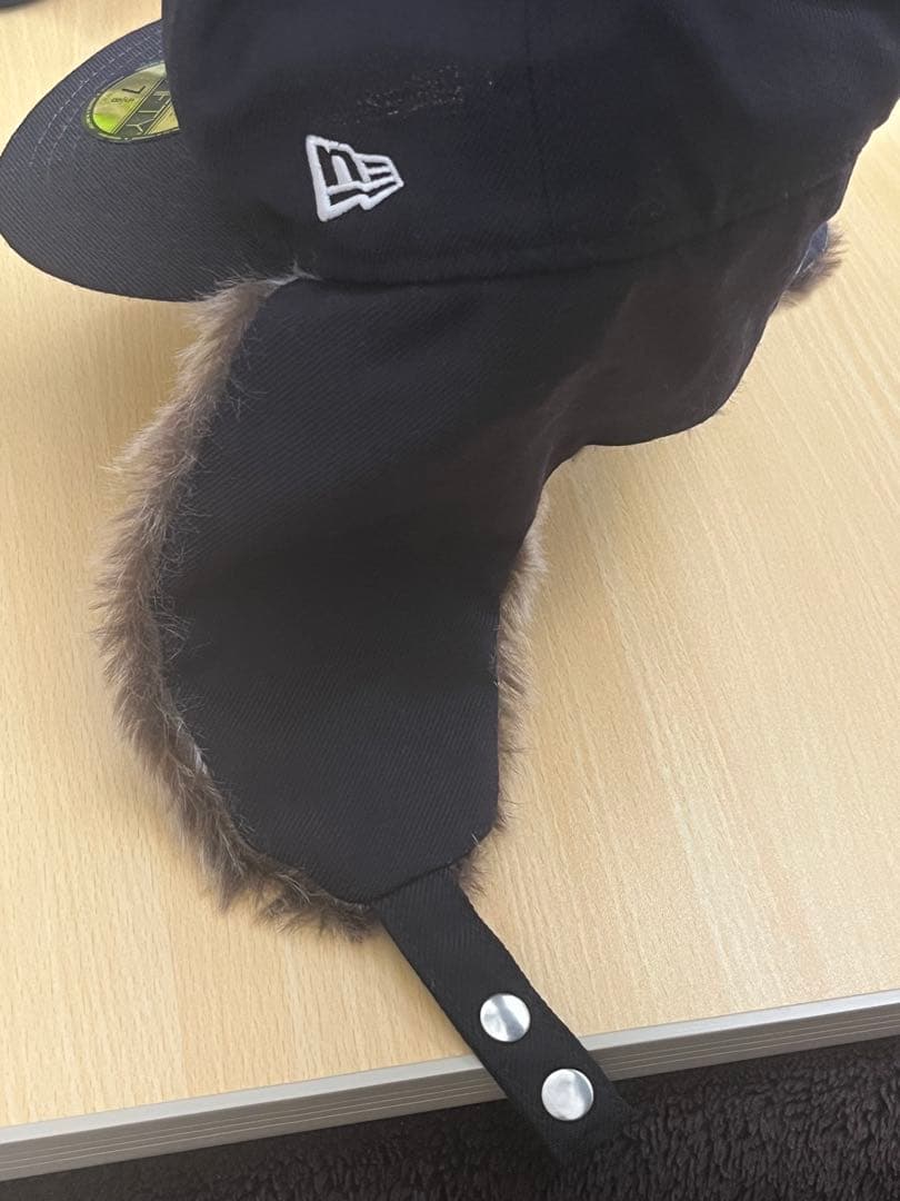 格安美品Supreme 59FIFTY ネイビー7 5/8 ファー付き