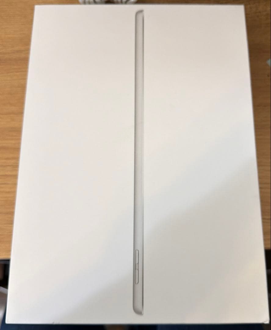 Apple iPad 第9世代 本体 箱・充電器付き