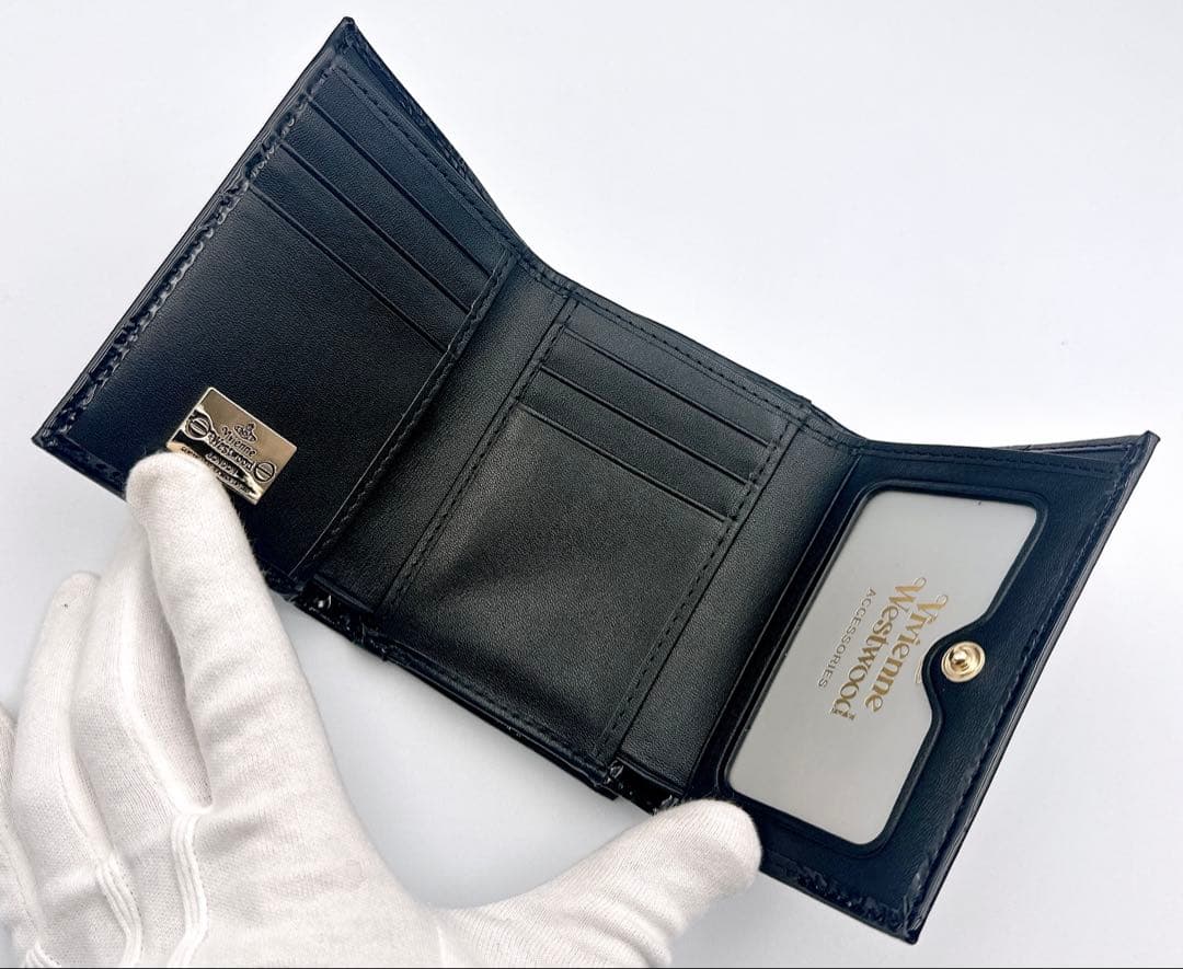 【新品✨超人気】Vivienne Westwood 三つ折り財布/ブラック/黒