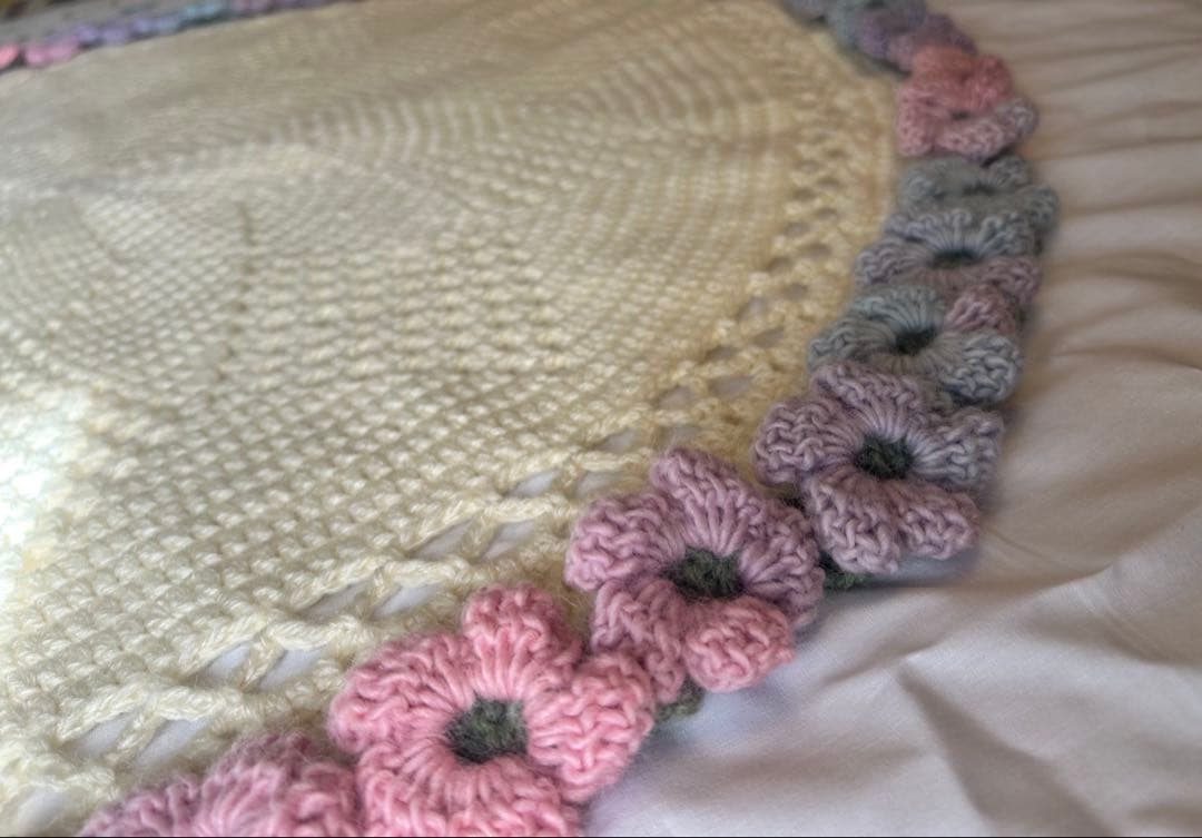 花束ブランケット　ハンドメイド　８９cm