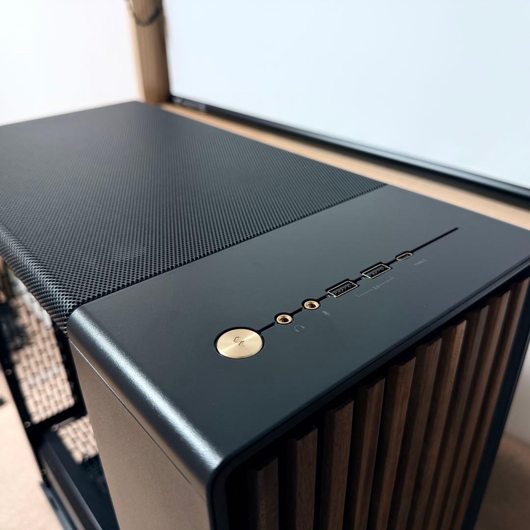 Fractal Design ATX PCケース