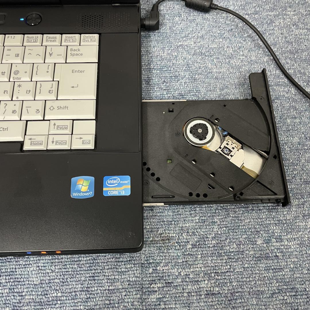 富士通　ノートパソコン　Windows11　オフィス付き　爆速SSD搭載