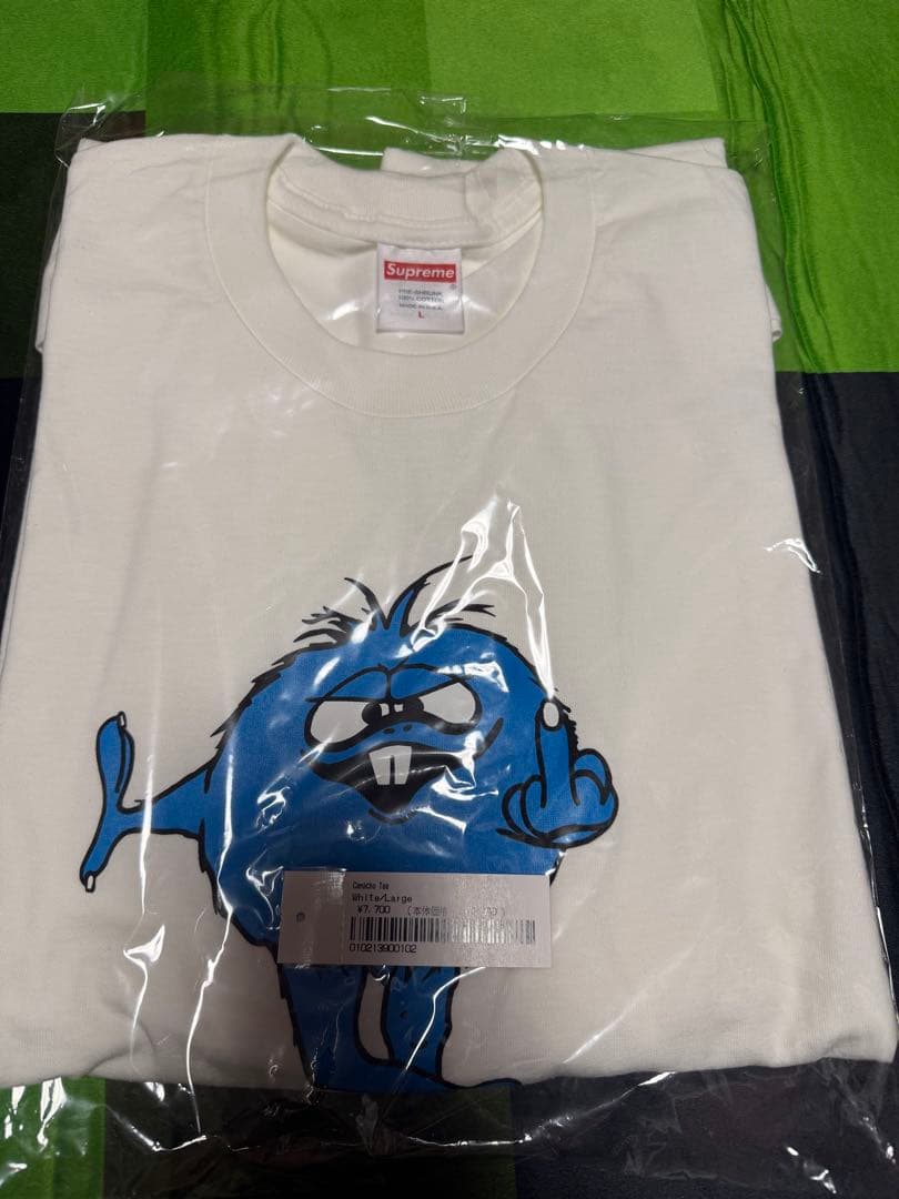 l*y様 新品　supreme Tシャツ　2枚セット