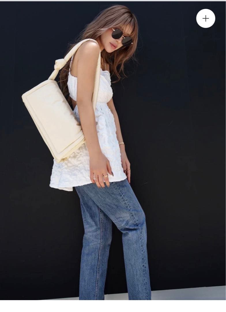 GlamLips ジャガード ペプラム CAMISOLE ¥12,650（税込）