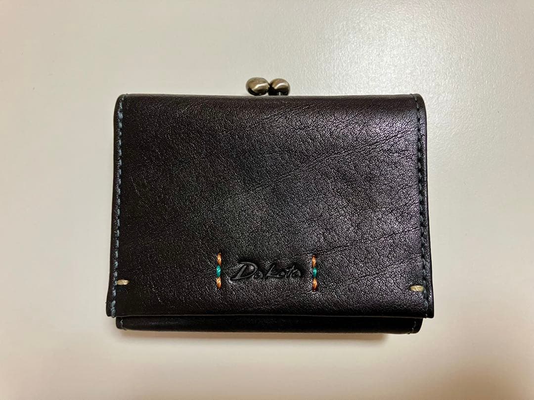 Dakota ダコタ ピチカート 三つ折り財布 ブラック がま口