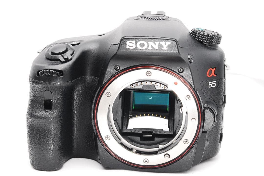 撮影枚数新品級♥ SONY ソニー α65 ♥スマホ転送♥ダブルレンズ