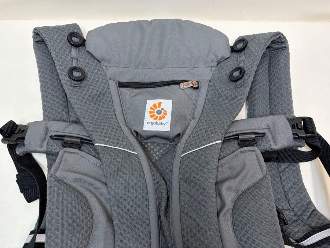 エルゴベビー オムニブリーズ 抱っこ紐 グレー　メッシュ　正規輸入品