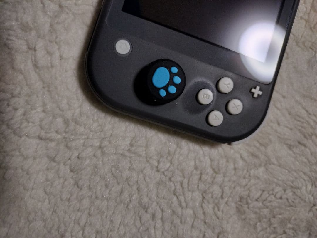 動作品Nintendo Switch Lite グレー 肉球カバー