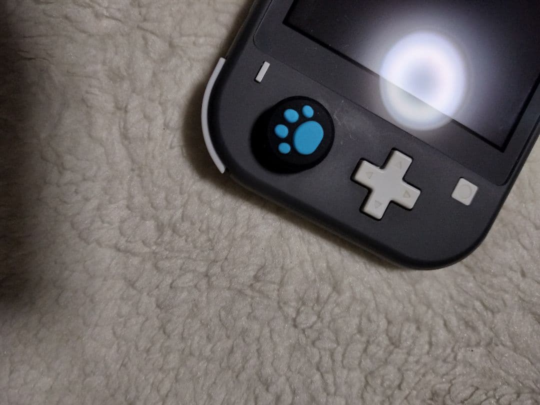 動作品Nintendo Switch Lite グレー 肉球カバー