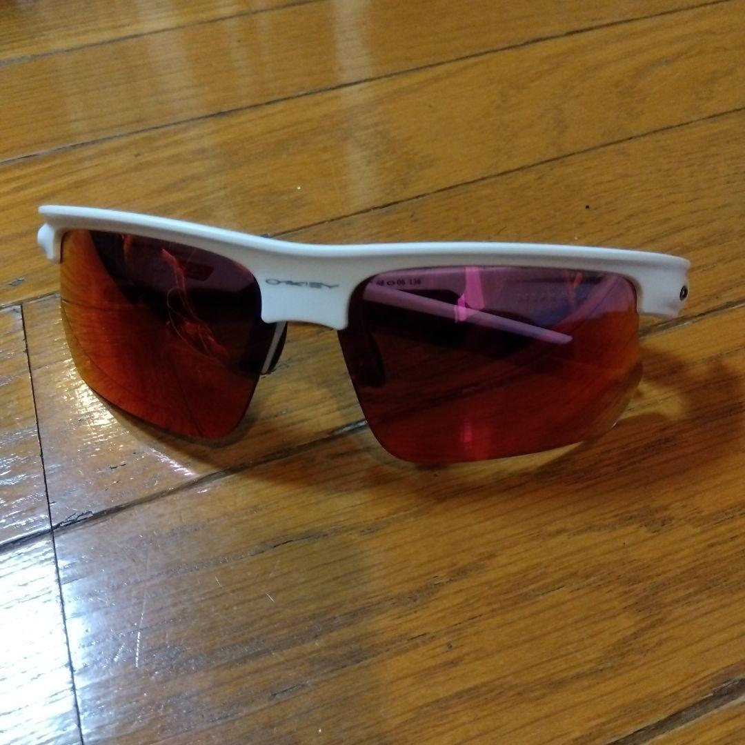 Oakley スポーツサングラス ホワイト/レッド
