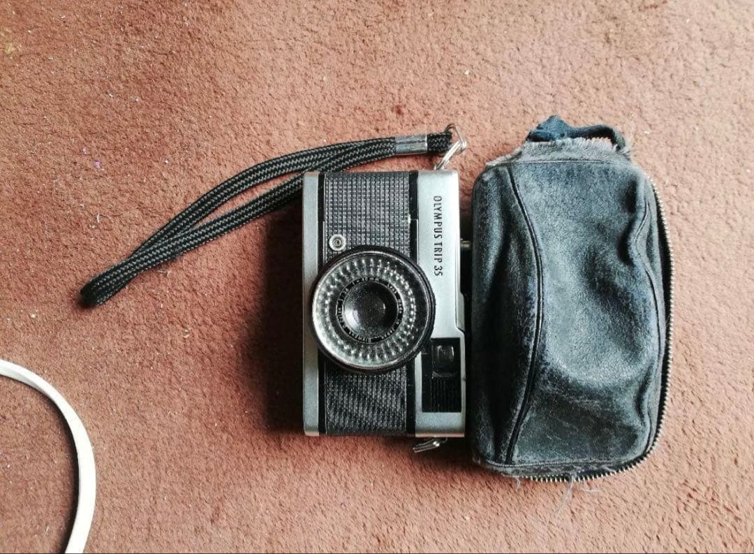 フィルムカメラ Olympus Trip 35