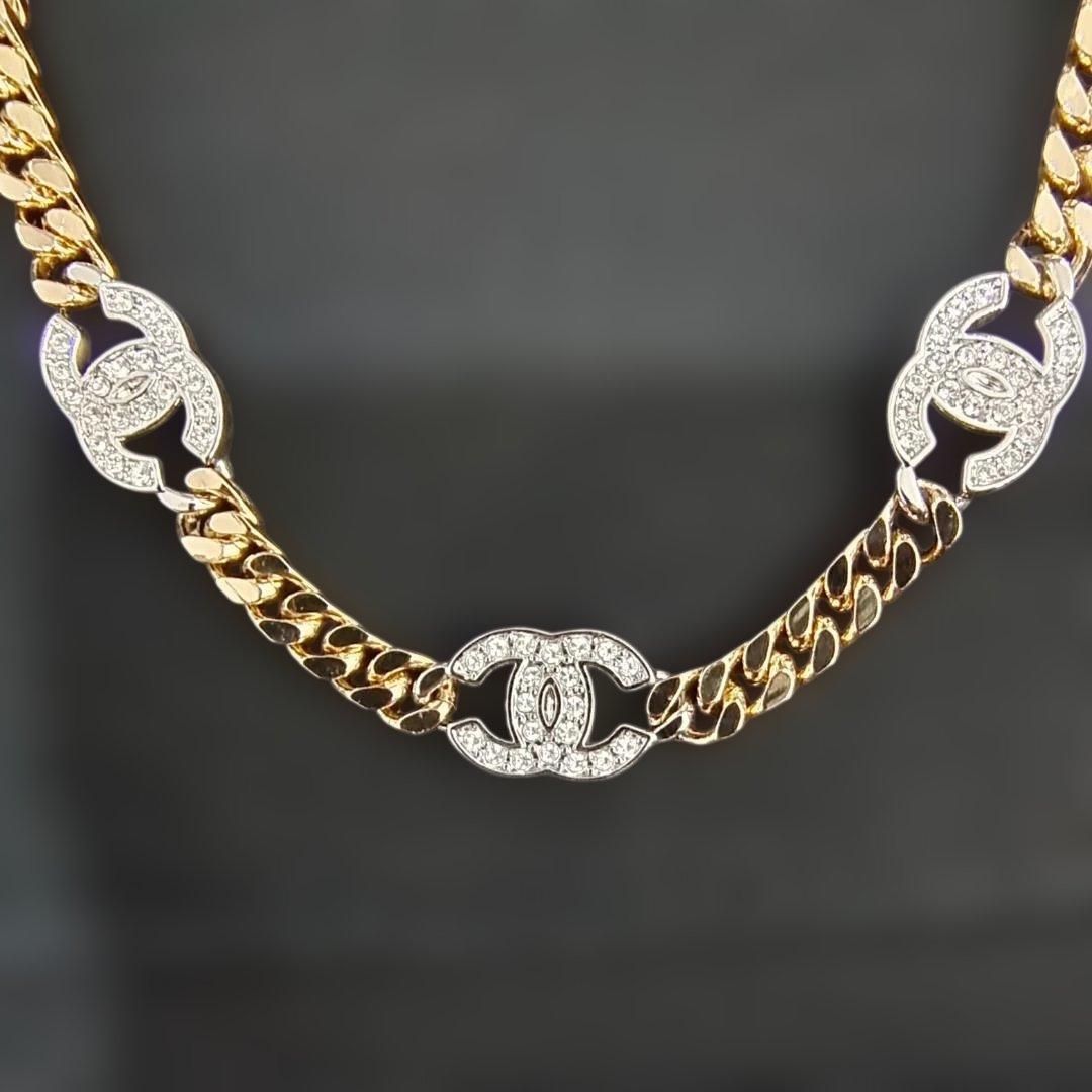 ✨極美✨ CHANEL ロゴ入りチョーカー　ネックレス