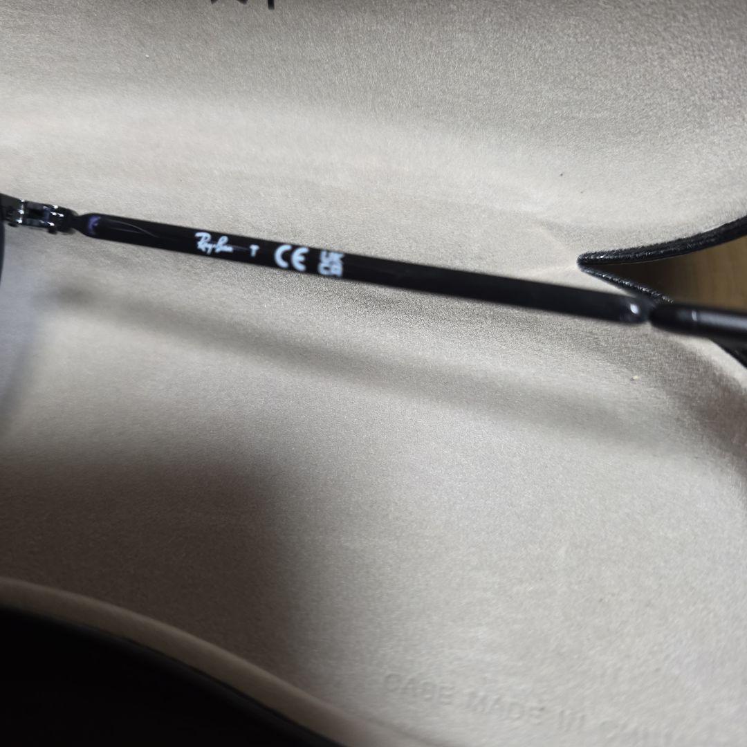 g*i様 Ray-Ban レイバン 度入りのためお安くします。