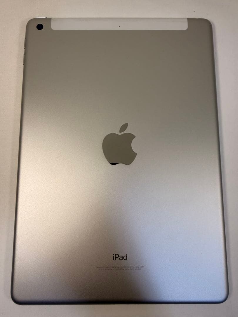 Apple iPad (第6世代) 32GB A1954 元箱付き 付属品未使用