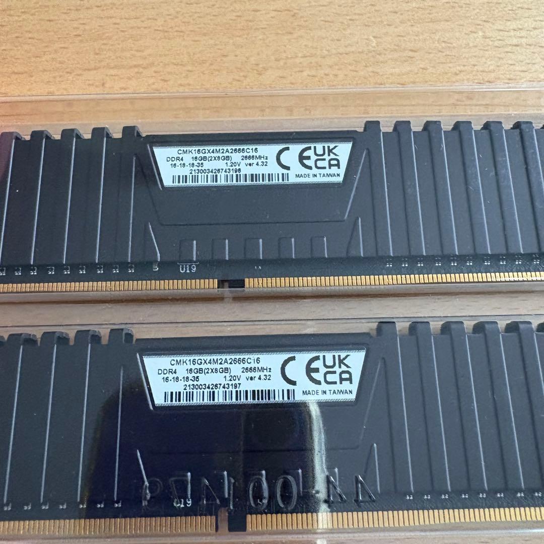 【新品】CORSAIR DDR4-2666MHz 8GBx2枚キット