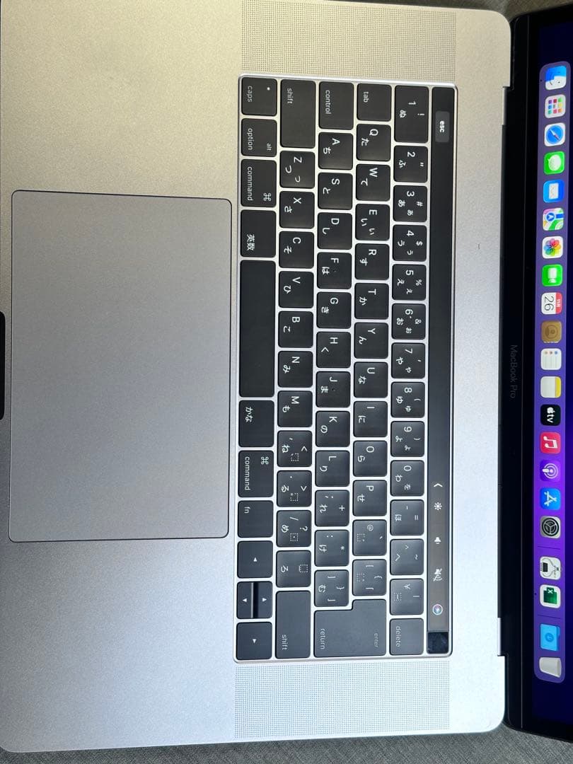 MacBook Pro 15インチ　i7-16GB-1TB office