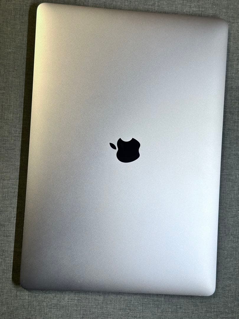 MacBook Pro 15インチ　i7-16GB-1TB office