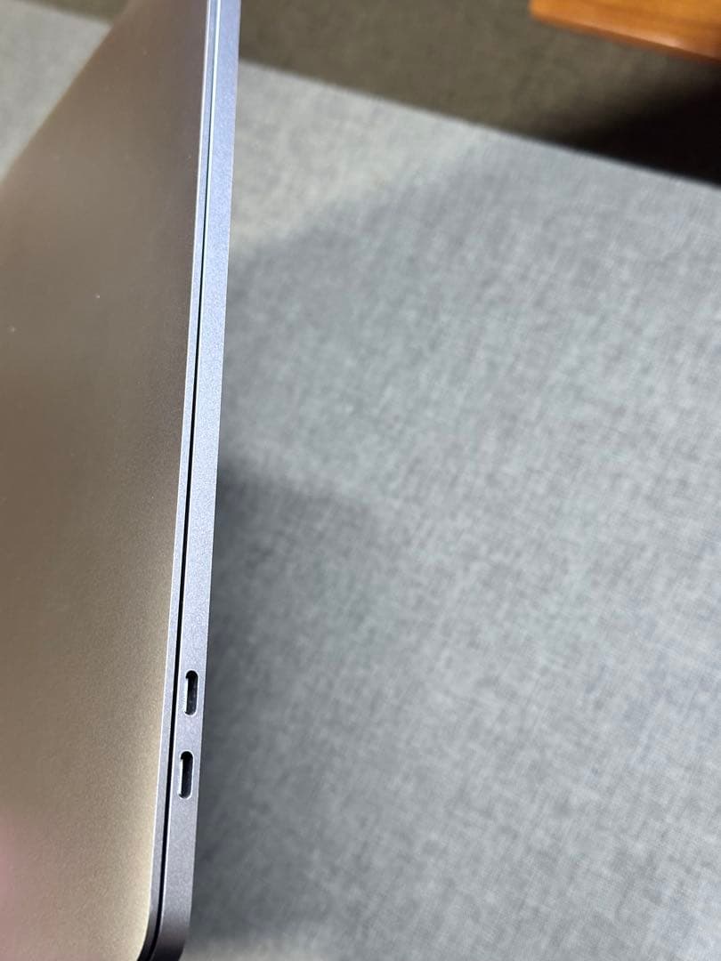 MacBook Pro 15インチ　i7-16GB-1TB office