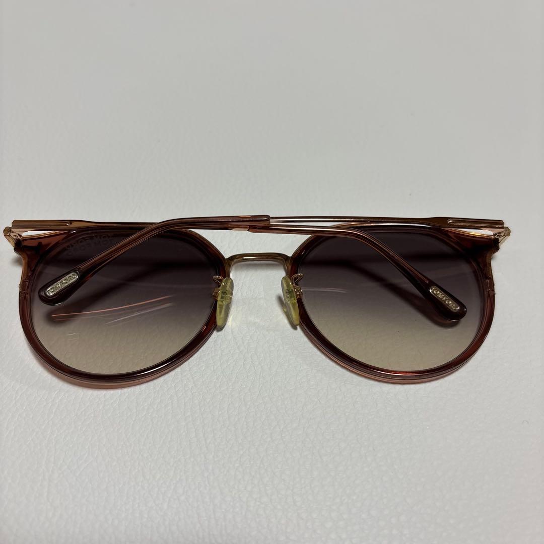 TOM FORD 春カラー 顔映えピンクゴールド 上品 ボストン