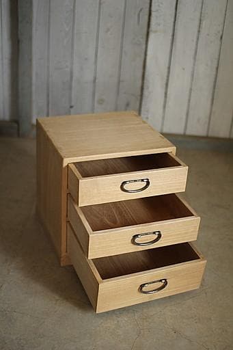 古い小引き出し3段