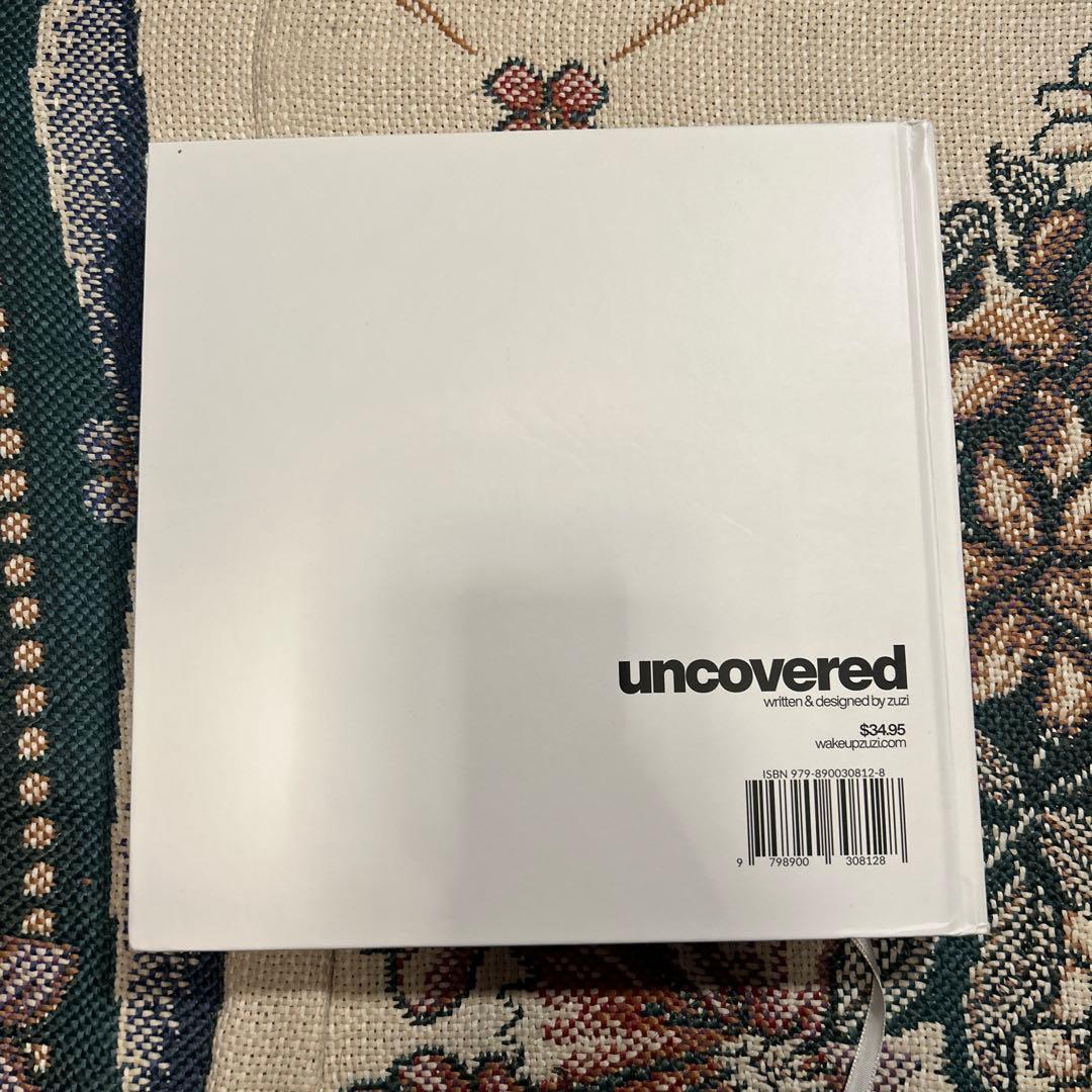 Uncovered アートブック