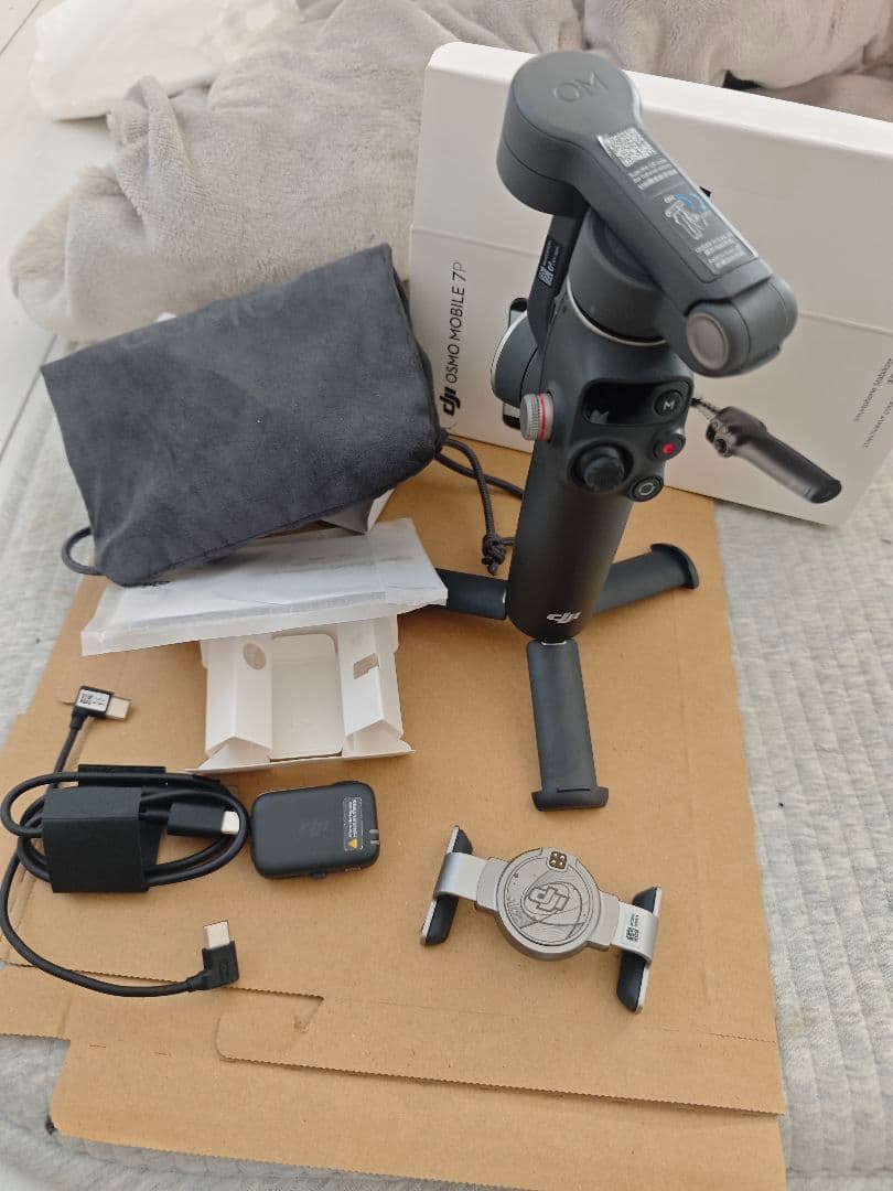 美品◇DJI OSMO MOBILE 7P◇スマートフォンスタビライザー