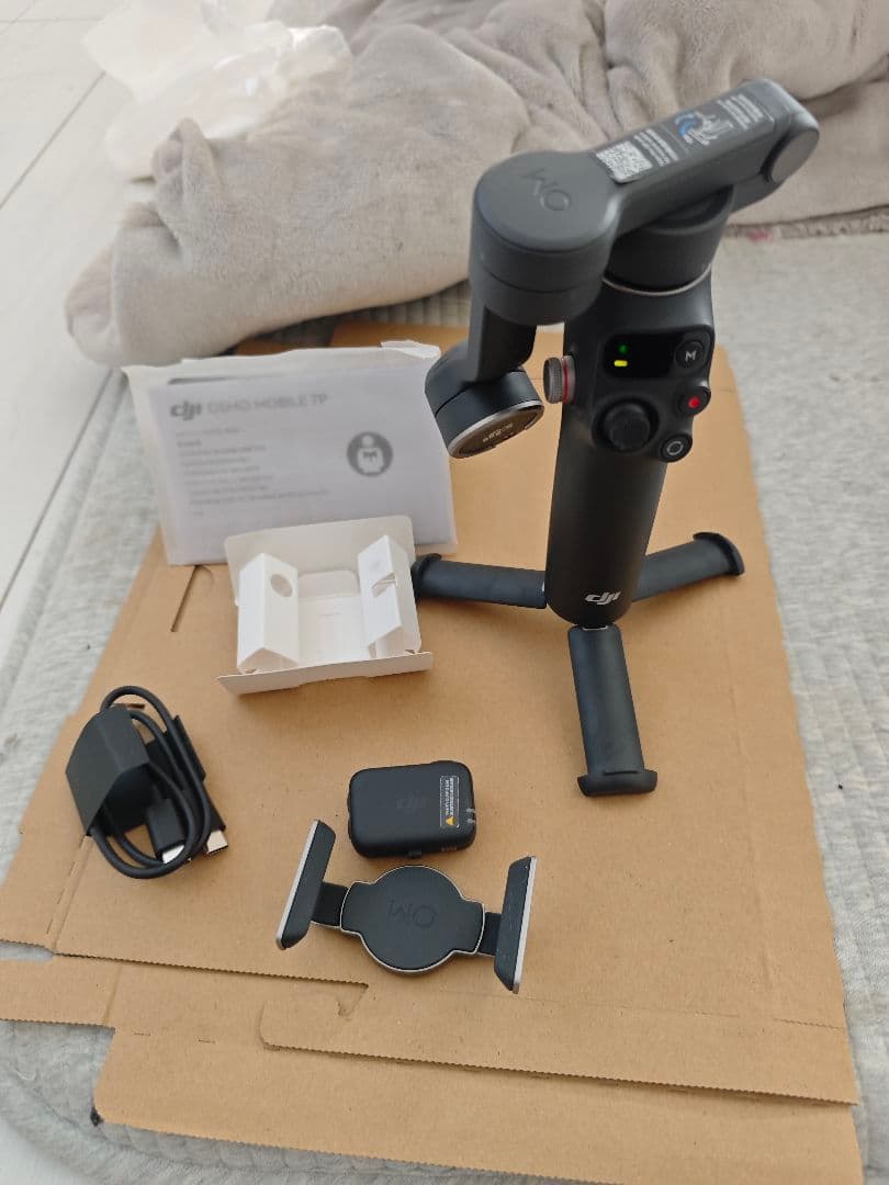 美品◇DJI OSMO MOBILE 7P◇スマートフォンスタビライザー