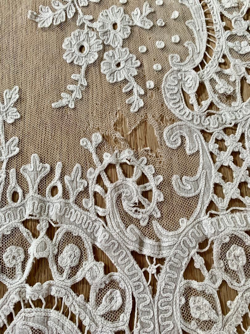 フランスアンティークコーネリー刺繍チュールレースカーテン※スカラップ刺繍