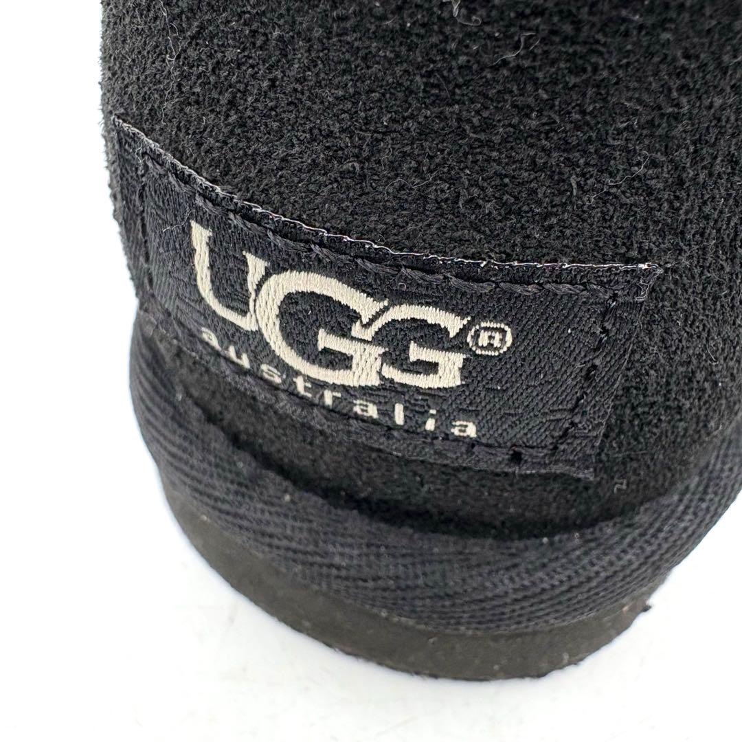 極美品✨ UGG W CLASSIC SHORT 【23.0】 ブラック