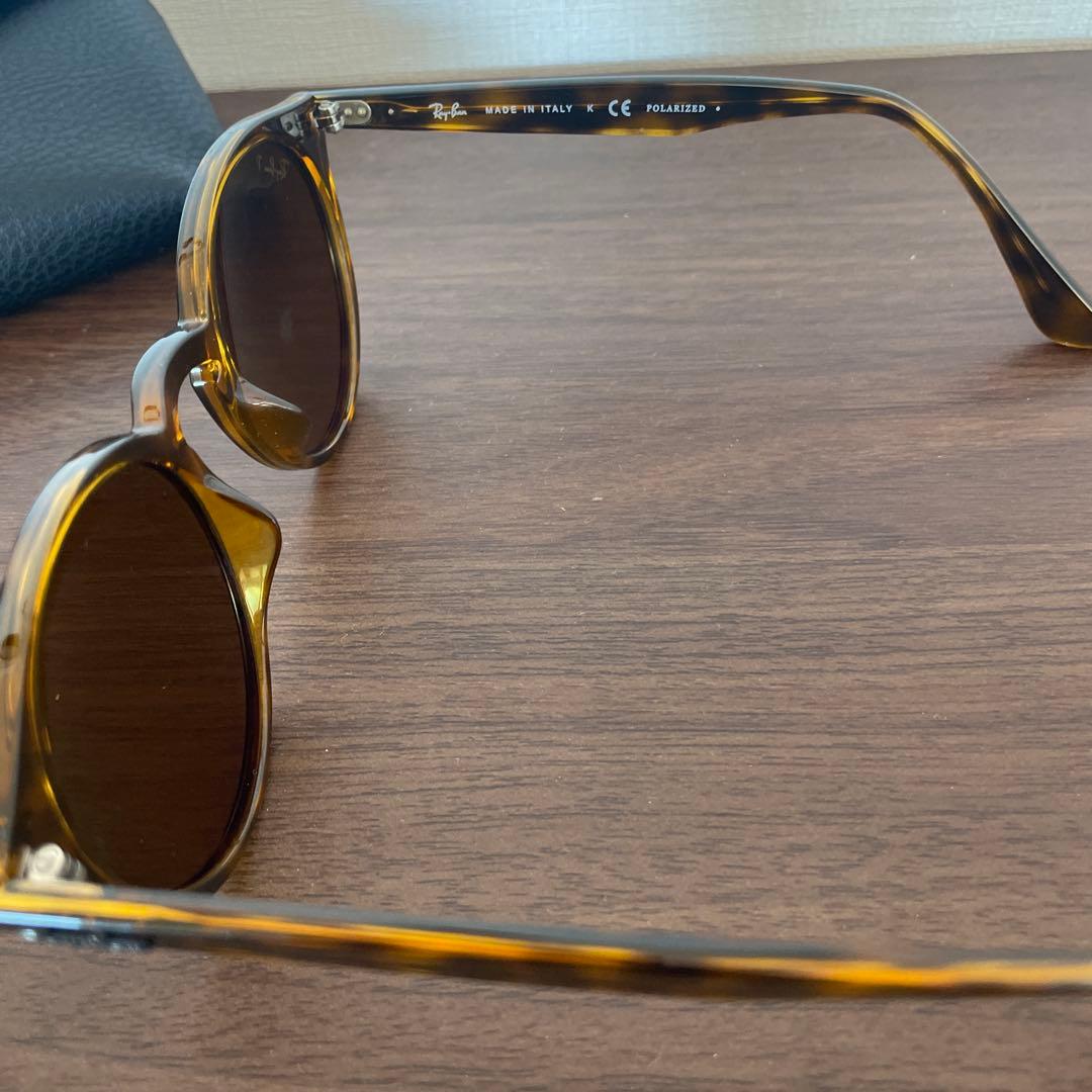 Ray-Ban ブラウン ラウンドサングラス ケース付き