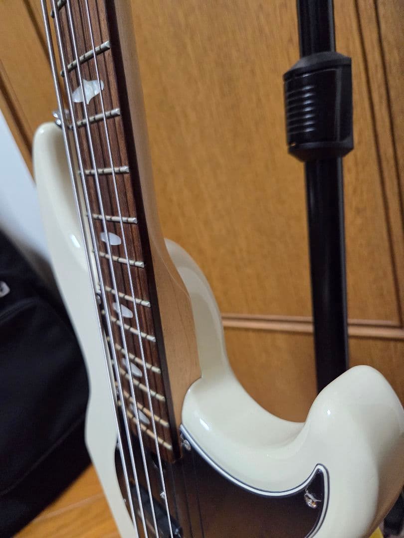 ベース YAMAHA BB1024X