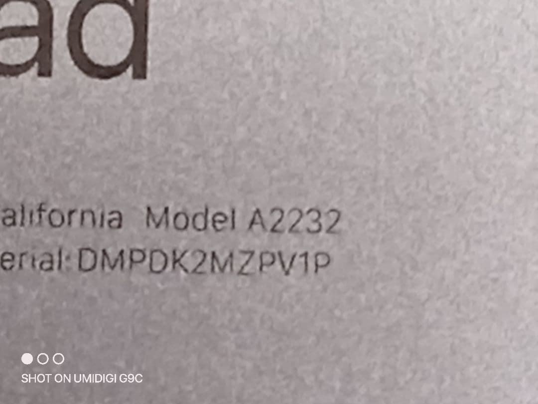 【第4世代】iPad 12.9インチ Wi-Fi　128GB A2232