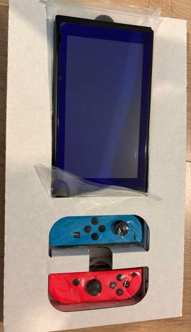さ*ゆ様 Nintendo Switch ネオンブルー/オレンジ