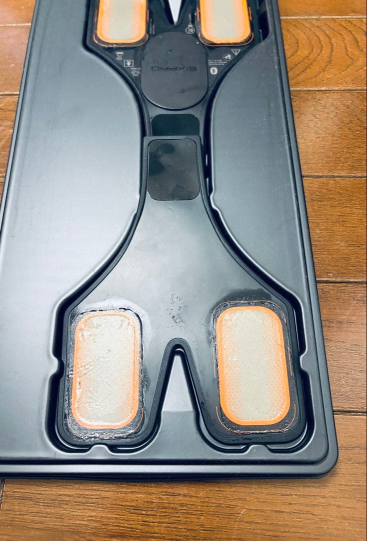 A：シックスパッド チェストフィット