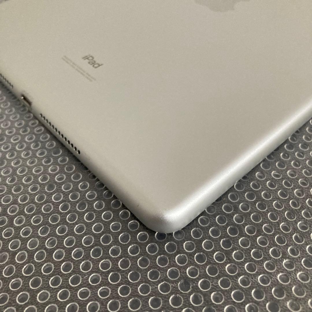 584【早い者勝ち】iPad8 第8世代 32GB WIFIモデル☆