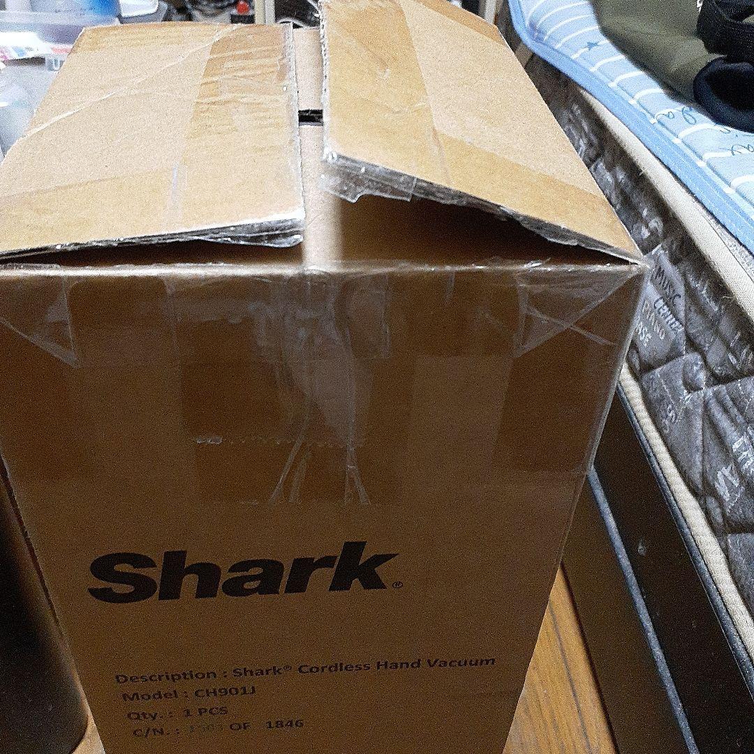 Shark 充電式ハンディクリーナー CH901J