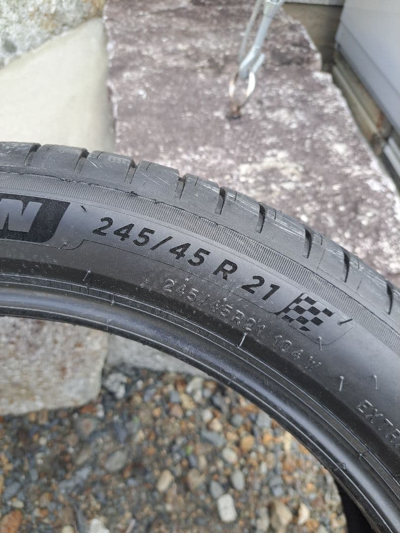 ミシュラン★パイロットスポーツ4SUV　245/45R21★タイヤ