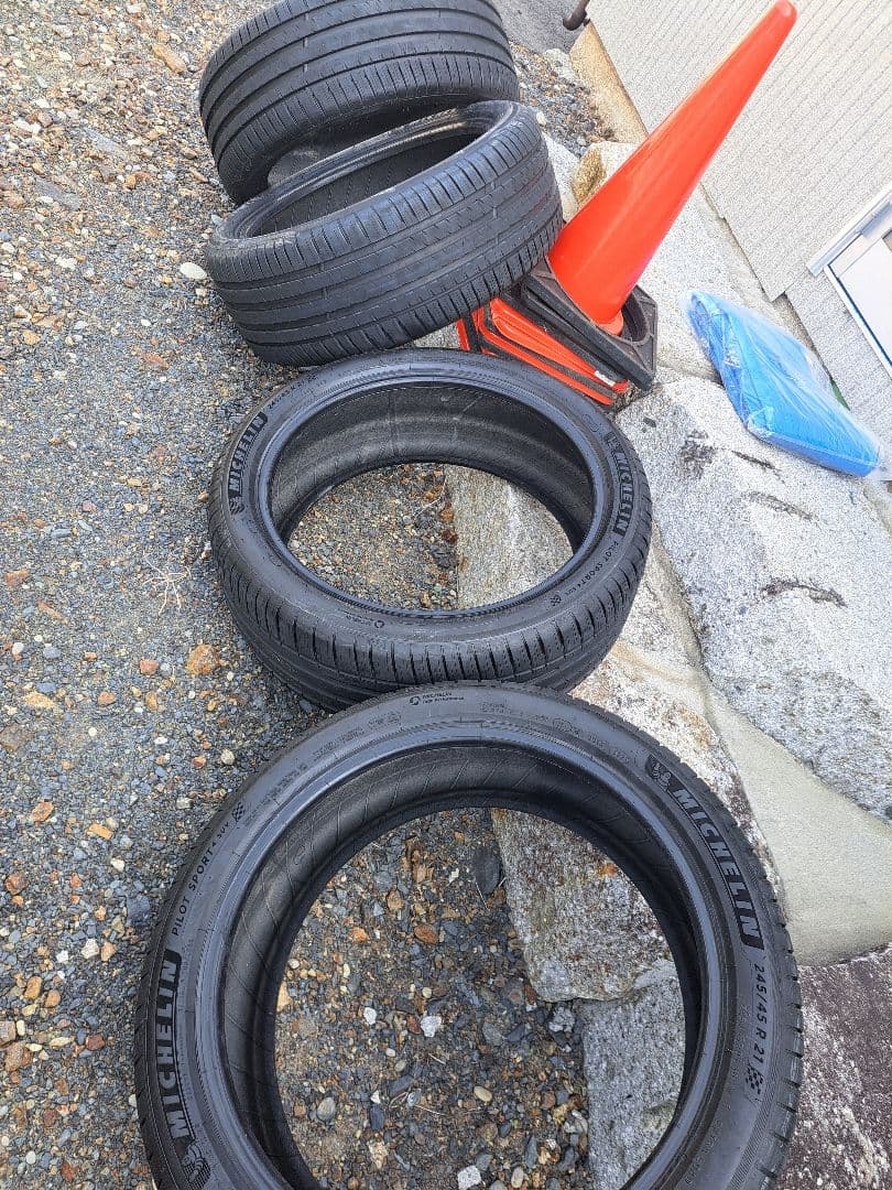 ミシュラン★パイロットスポーツ4SUV　245/45R21★タイヤ