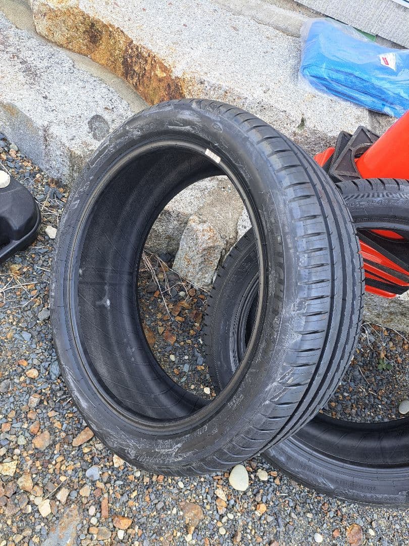 ミシュラン★パイロットスポーツ4SUV　245/45R21★タイヤ