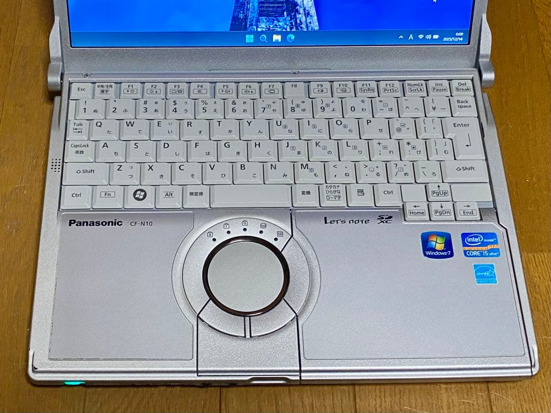Panasonic レッツノート CF-N10 8GB ノートPC