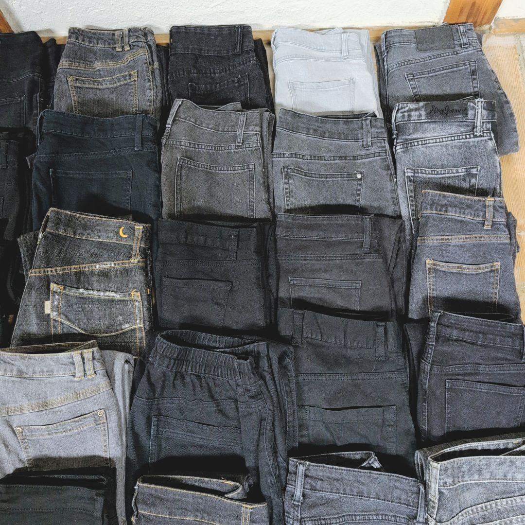 ブラックデニムパンツ 50本まとめ売り リメイク素材 ハンドメイド生地 はぎれ