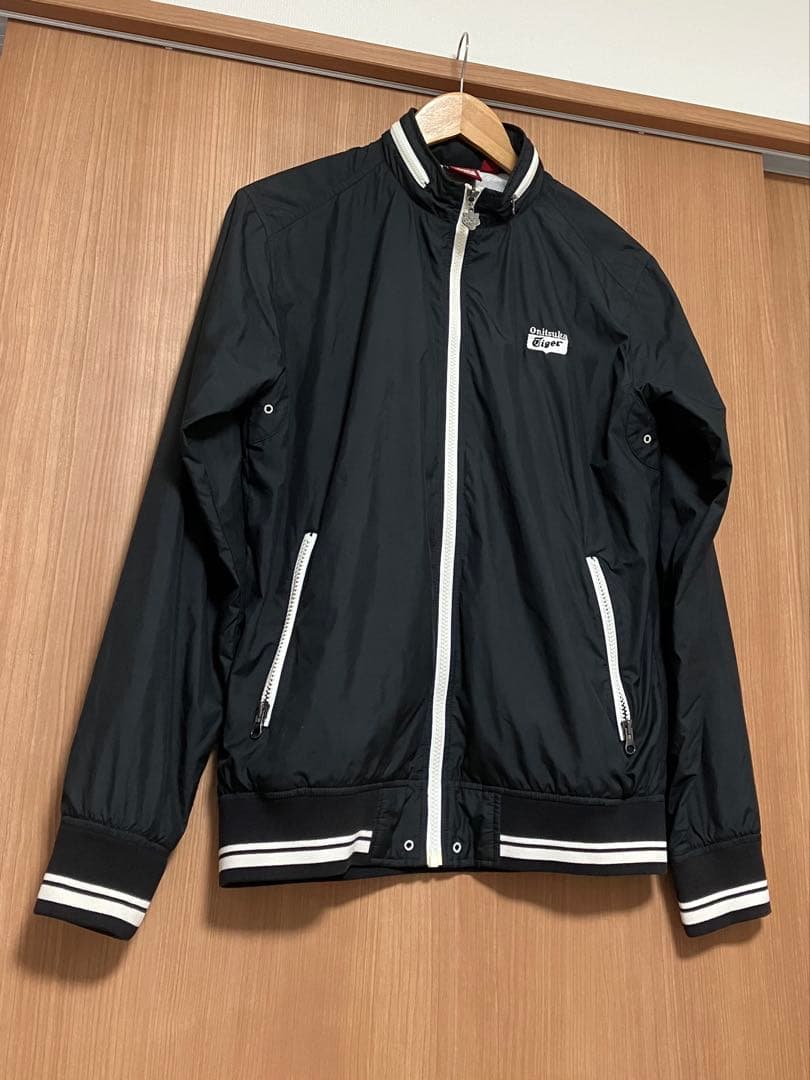美品 Onitsuka Tiger ブルゾン ジャケット 黒 オニツカタイガー