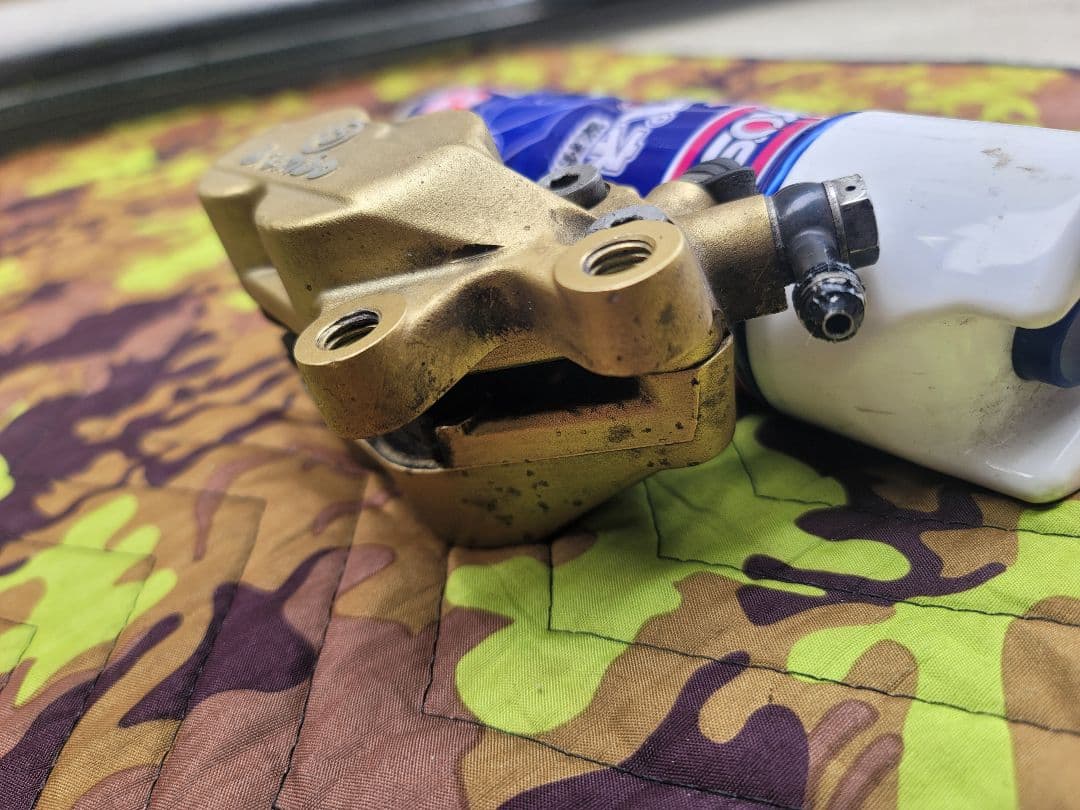 ブレンド 4p 40mmピッチ ブレーキキャリパー