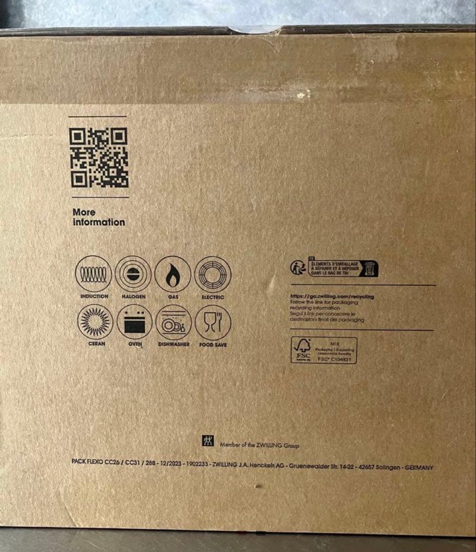 ストウブ 26cm シャローココット ラウンド チェリー ミトン付き