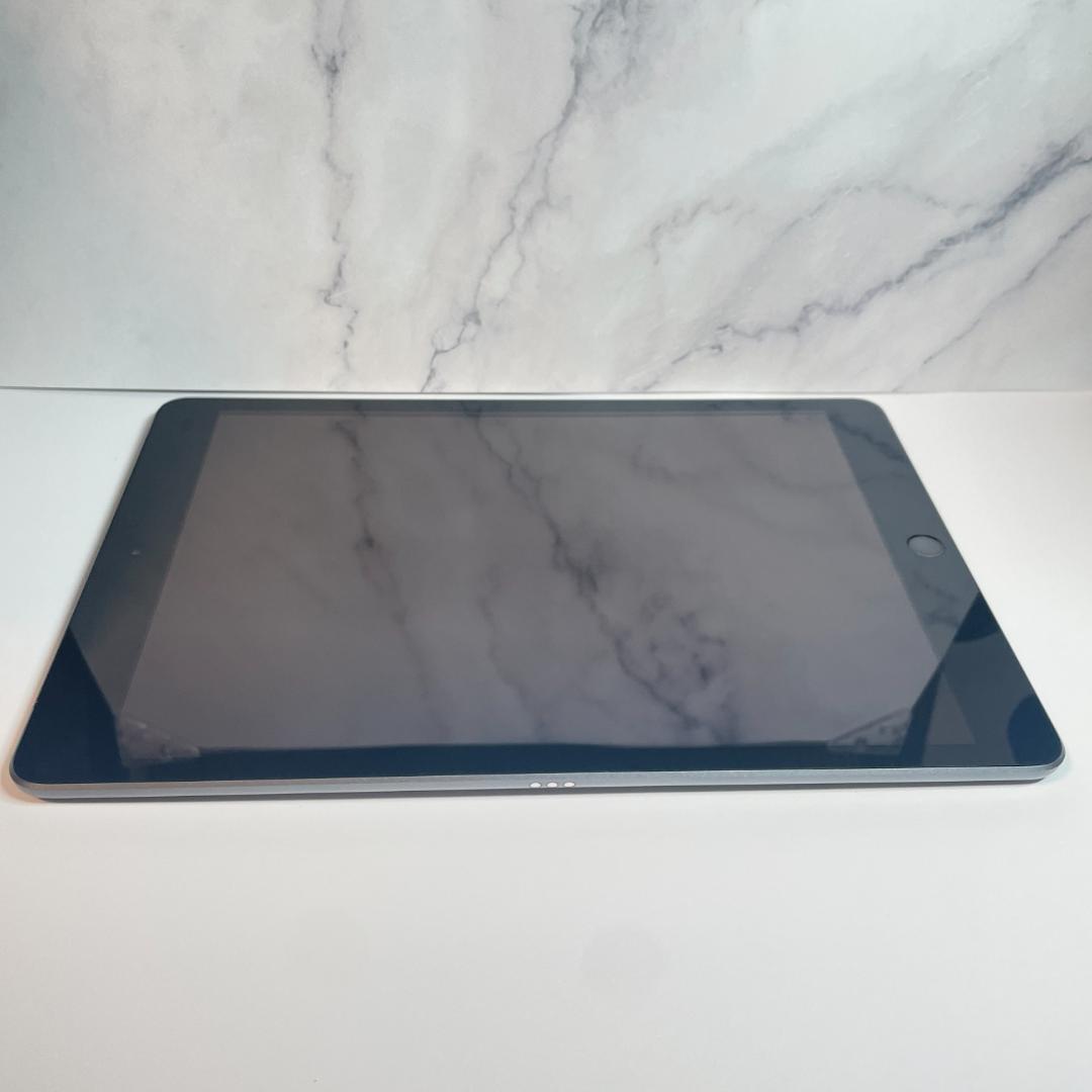 【使用97回のみ】iPad 第8世代 32GB セルラーSIMフリーバッテリ9割