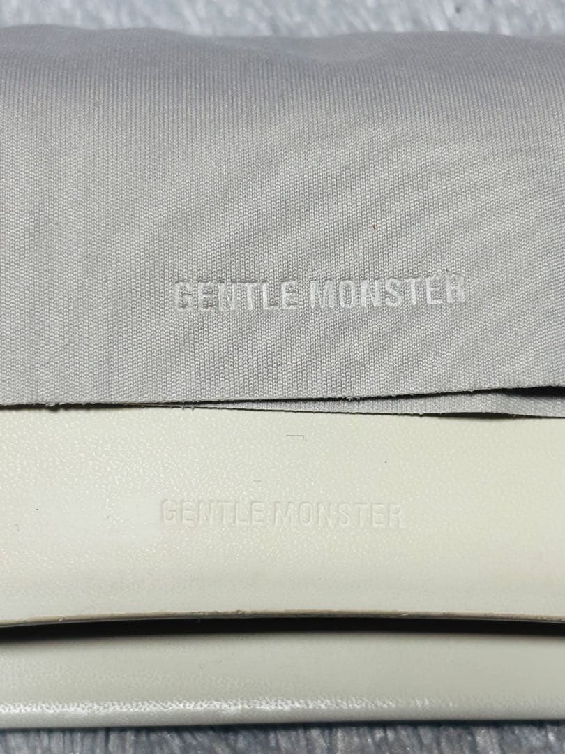 GENTLE MONSTER ジェントルモンスター ROCOCO ケース付き